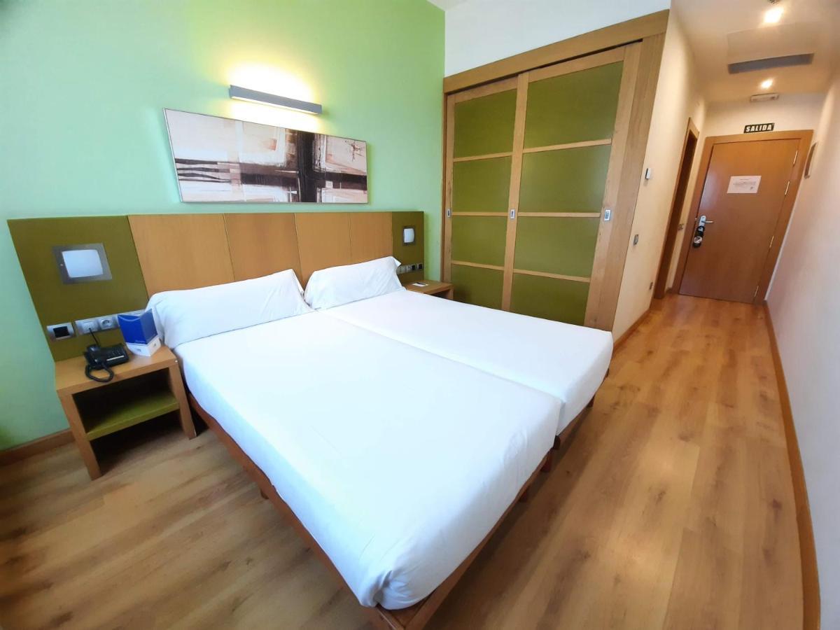 Hotel La Borona Gijón Buitenkant foto