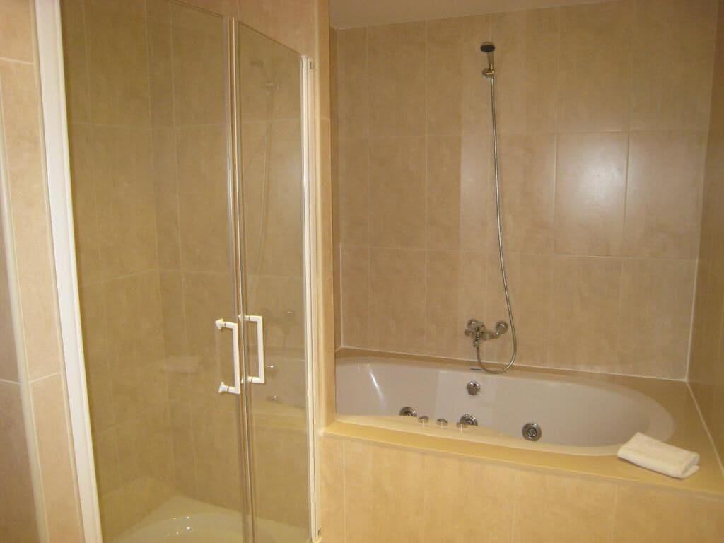 Hotel La Borona Gijón Buitenkant foto